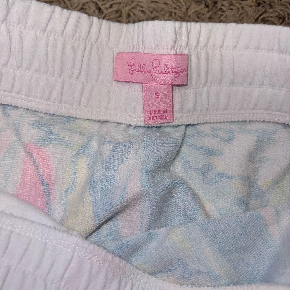 Lilly Pulitzer skirt